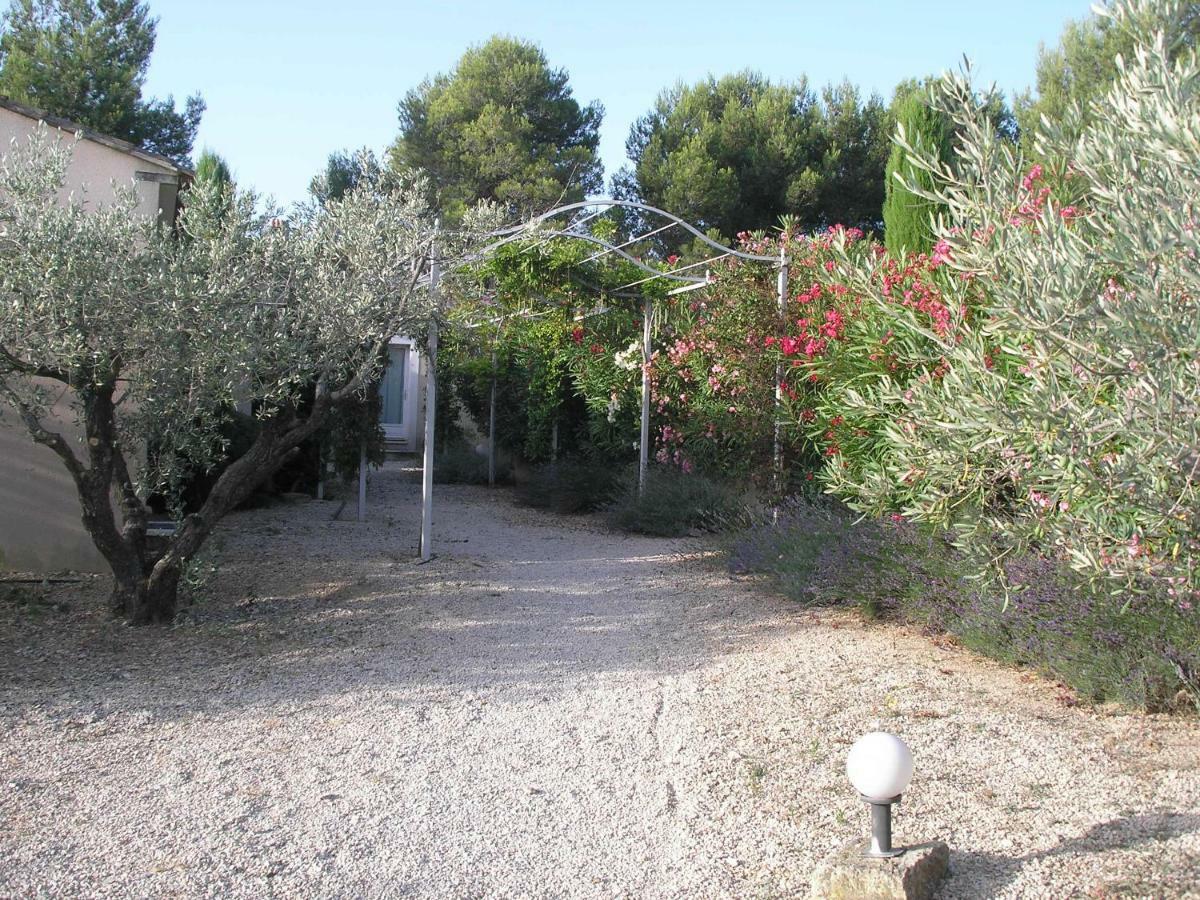 Le Mazet De Lele Villa Saint-Rémy-de-Provence Екстериор снимка